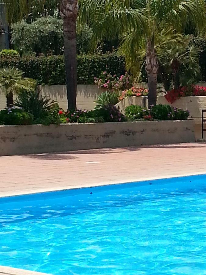 Porto Ulisse Bed and Breakfast Catania Eksteriør billede