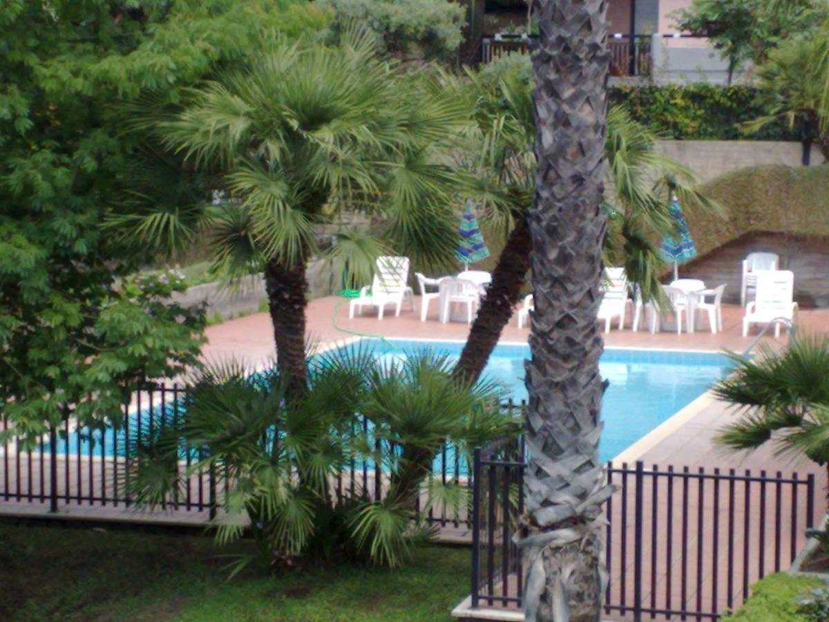 Porto Ulisse Bed and Breakfast Catania Eksteriør billede